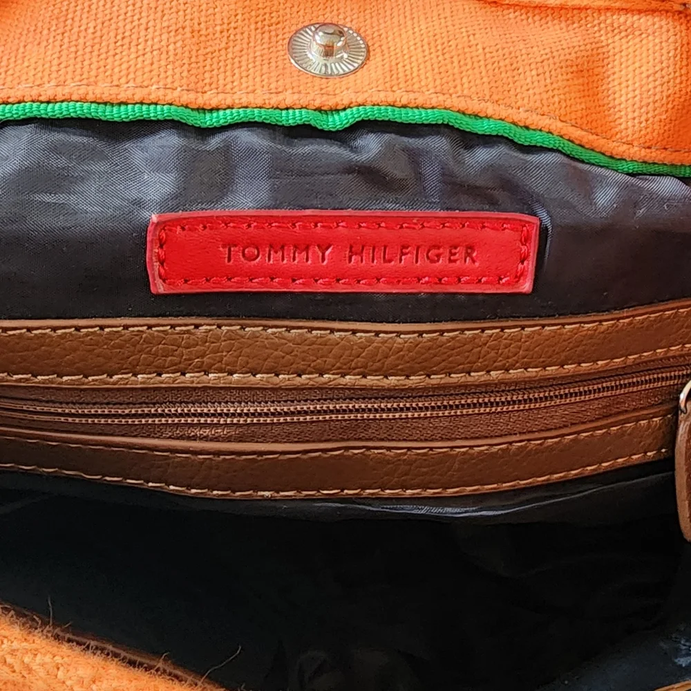 Tommy Hilfiger purse